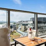 Golden Suite, River&old Town View, Free Parking *