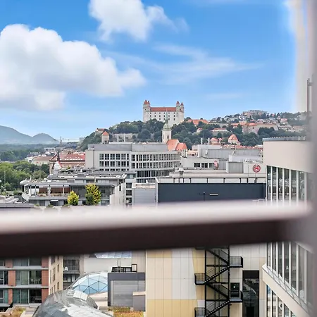 דירה Golden Suite, River&old Town View, Free Parking ברטיסלאבה