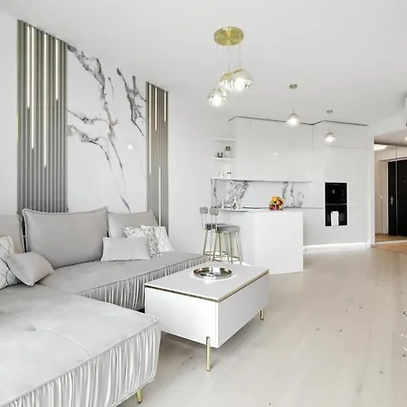 Golden Suite, River&old Town View, Free Parking 브라티슬라바