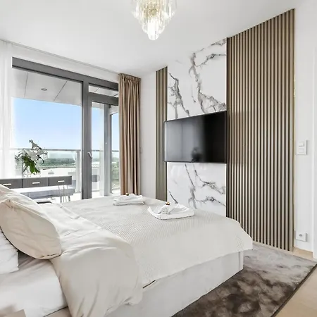 Golden Suite, River&old Town View, Free Parking * Pressburg