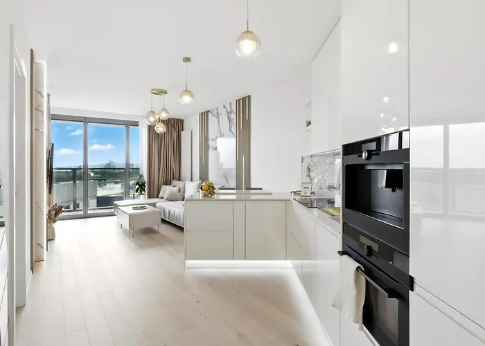 아파트 Golden Suite, River&old Town View, Free Parking