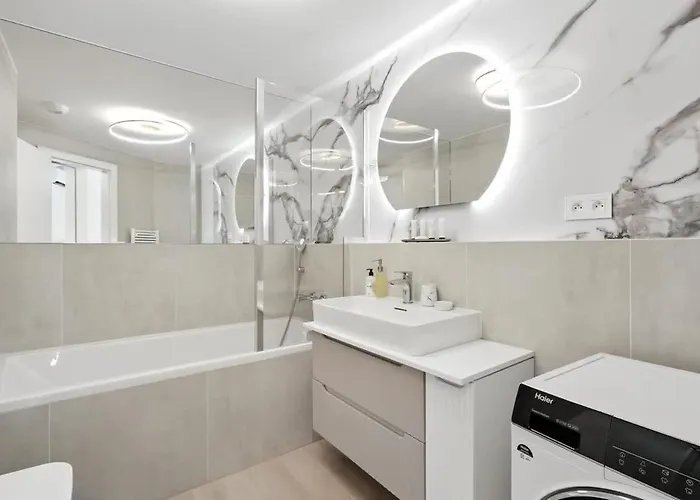 아파트 Golden Suite, River&old Town View, Free Parking