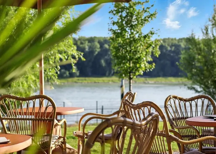 아파트 Golden Suite, River&old Town View, Free Parking *