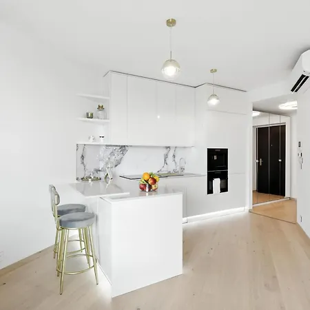 Golden Suite, River&old Town View, Free Parking *